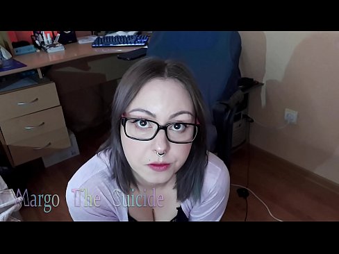 ❤️ Сексуальна дівчина в окулярах глибоко відсмоктує дилдо на камеру ❤❌ Порно на порно uk.xxxshake.ru ﹏