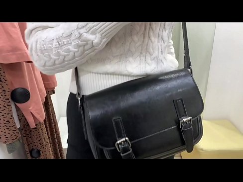 ❤️ Публічна мастурбація молодої сучки FeralBerry фалоімітатором у примірочній ❤❌ Порно на порно uk.xxxshake.ru ﹏